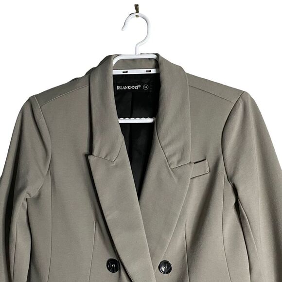 Blank NYC Women's Gray Double Breasted Zip Sleeve Blazer - Picture 3 of 9